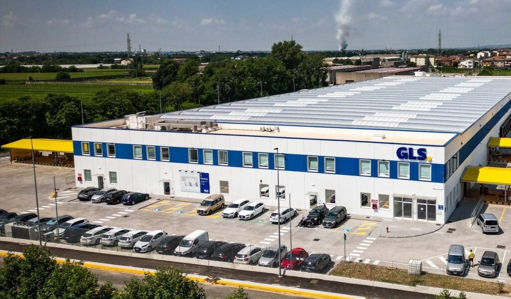 Una delle sedi del corriere GLS
